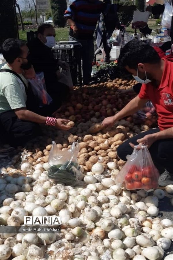 بازارچه محلی در قائم‌شهر