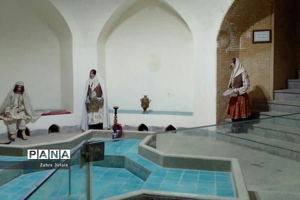 حمام چهار فصل و بازار اراک