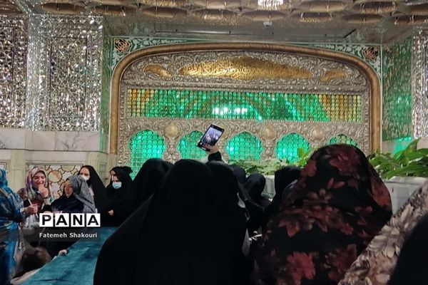 حرم مطهر امام مهربانی‌ها در نوروز 1401