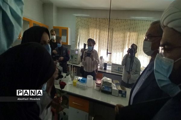بازدید وزیر بهداشت از بیمارستان خاتم الانبیا خلیل‌آباد