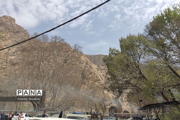 طاق بستان و صنایع‌دستی استان کرمانشاه