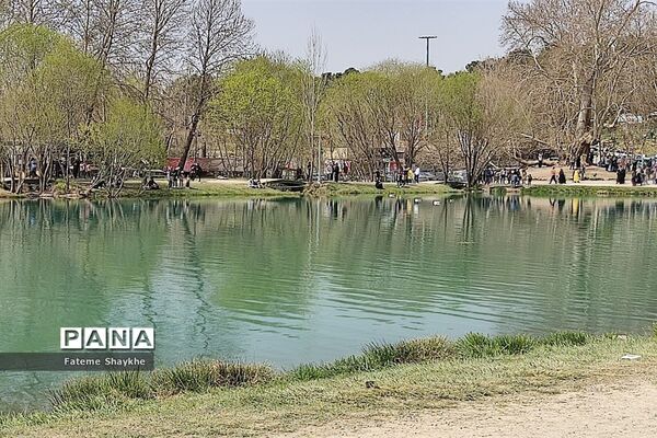طاق بستان و صنایع‌دستی استان کرمانشاه