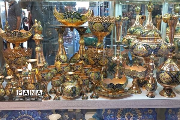 بازار صنایع‌دستی اصفهان