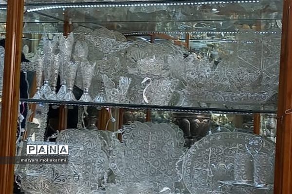 بازار صنایع‌دستی اصفهان