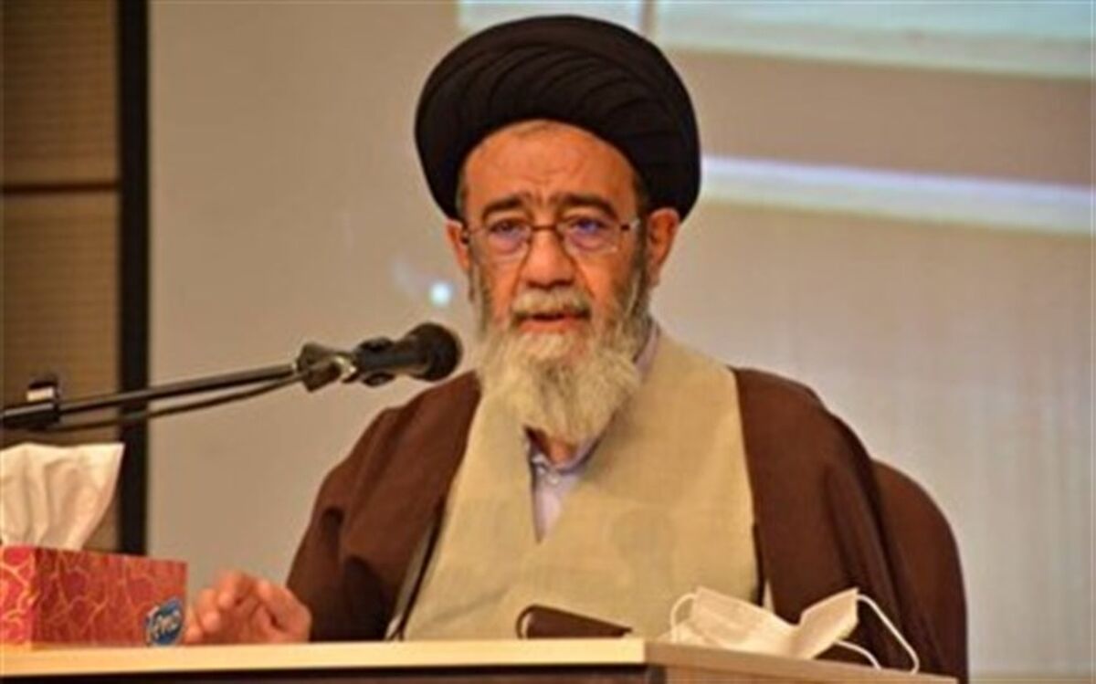 ماه رمضان فرصتی برای تبیین گفتمان انقلاب و اسلام است