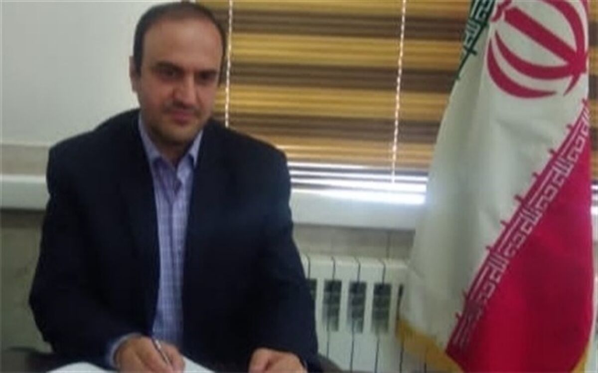 پیام معاون پرورشی و فرهنگی اداره کل آموزش و پرورش استان  اصفهان به‌مناسبت روز جمهوری اسلامی ایران