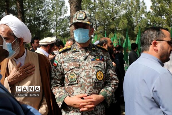 تشییع دو شهید مدافع حرم «زینبیون» در قم