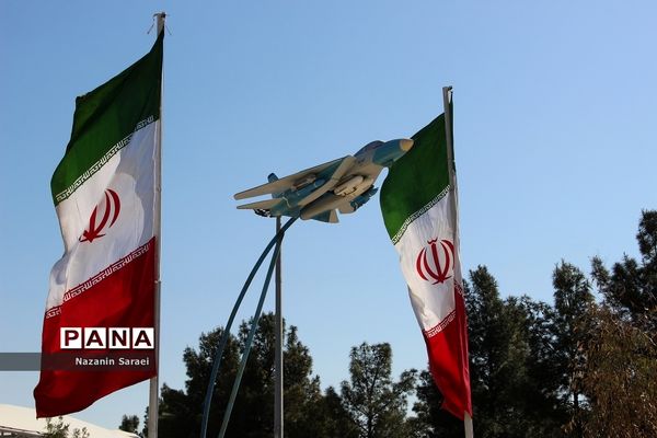 گشتی در قطعه 50 بهشت‌ زهرا(س)