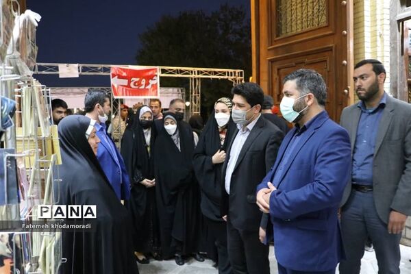 ایجاد ایستگاه‌های تذکر لسانی در اماکن توریستی شیراز