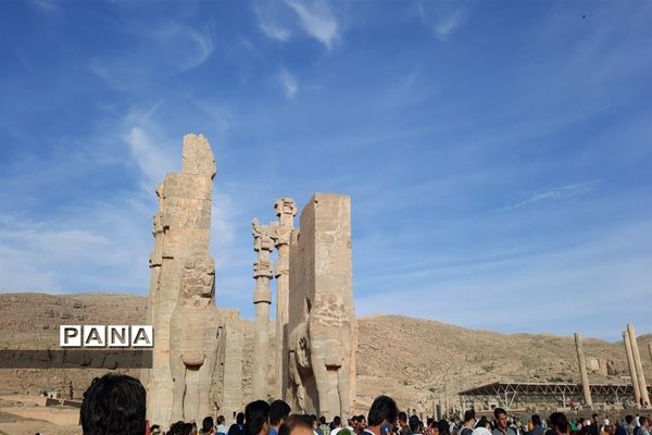 گردشگری در تخت جمشید