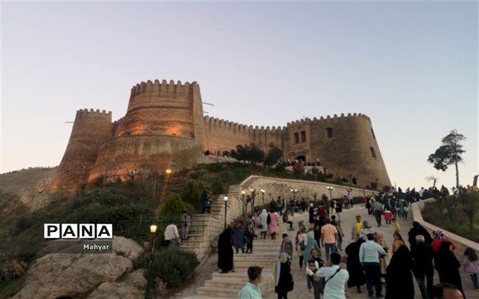 بازدید بیش از یک میلیون نفر از جاذبه‌های تاریخی و گردشگری لرستان درتعطیلات نوروز امسال