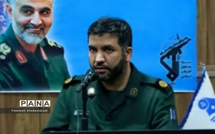 ایجاد ایستگاه‌های تذکر لسانی در اماکن توریستی شیراز