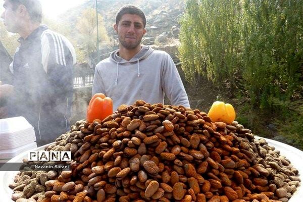 طبیعت زیبای منطقه دربند تهران، در سیزدهم فروردین