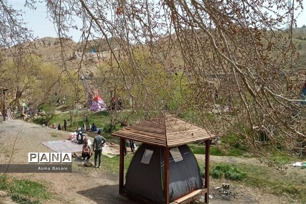 دهکده تفریحی و گردشگری باغستان کرج در روز سیزده فروردین