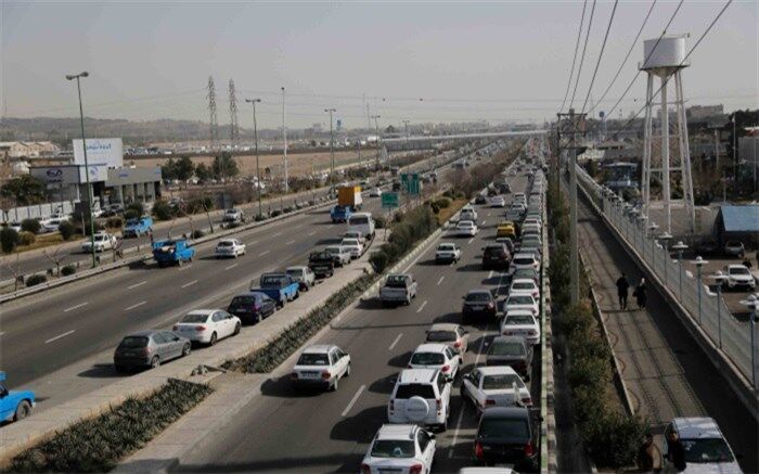 کاهش ۱۶.۴ درصدی تردد در محورهای برون‌شهری 