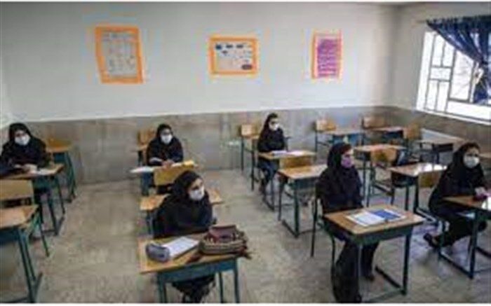 شور و شوق دانش‌آموزان کاشانی از بازگشایی مدارس/ فیلم