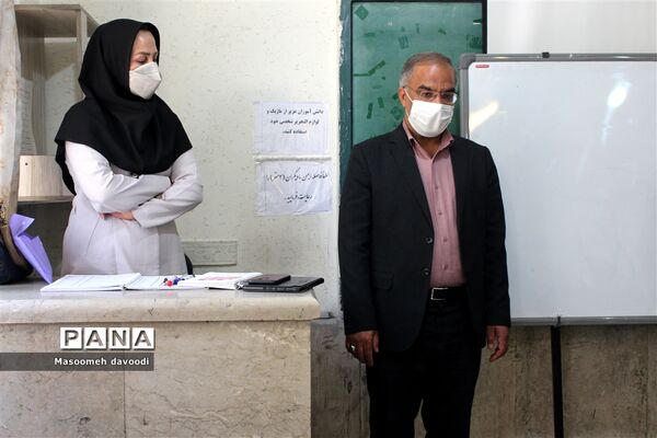 بازدید مدیر کل آموزش پرورش استان فارس از بازگشایی حضوری مدارس