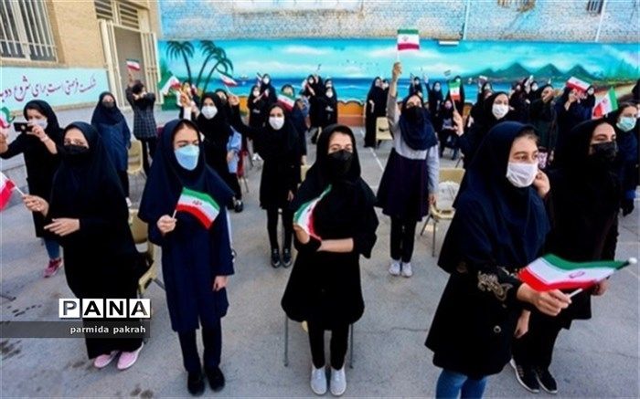 با واکسیناسیون عمده دانش‌آموزان بالای 12سال زمینه آموزش حضوری فراهم شد