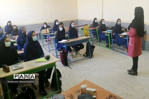 بازگشایی حضوری مدارس در شهرستان امیدیه