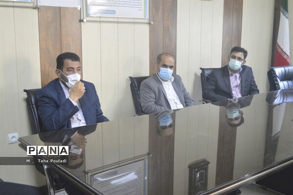 بازگشت به آموزش حضوری در دبیرستان شهید مصطفی خمینی بوشهر