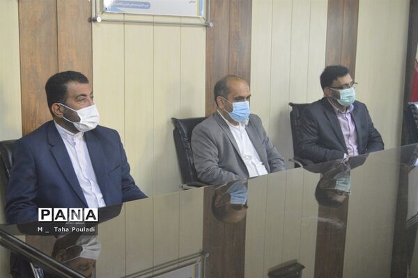 بازگشت به آموزش حضوری در دبیرستان شهید مصطفی خمینی بوشهر