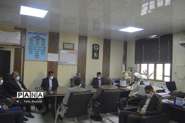 بازگشت به آموزش حضوری در دبیرستان شهید مصطفی خمینی بوشهر