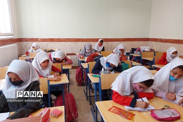 حال و هوای مدارس فشافویه پس از بازگشایی حضوری