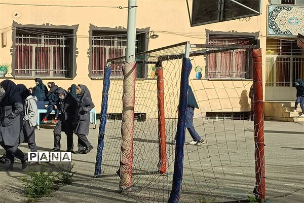شور و شوق دانش‌آموزان در اولین روز بازگشایی مدارس شهرقدس