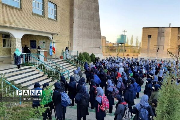 آموزش حضوری با حضور شاد دانش‌آموزان