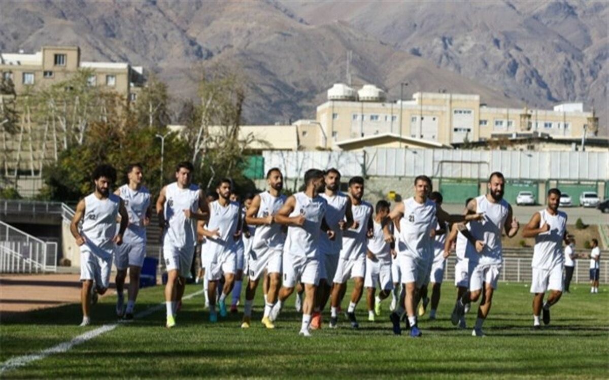 استقلالی‌ها چقدر از باشگاه طلب دارند؟