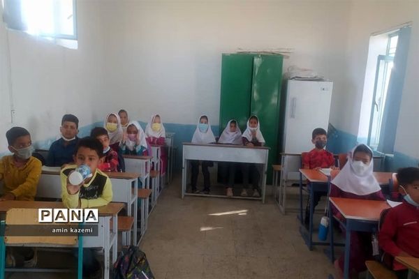 بازگشایی حضوری مدارس شهرستان داراب