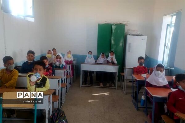 بازگشایی حضوری مدارس شهرستان داراب