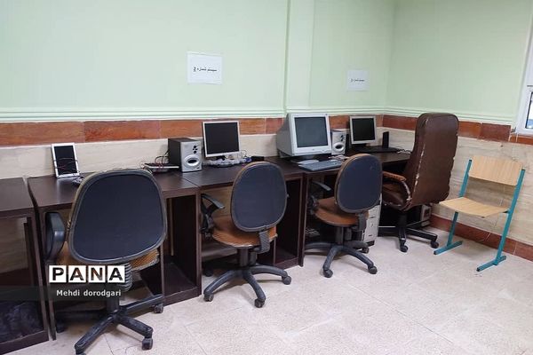 امکانات ویژه  مجموعه مدارس استثنایی  کریمه اهل بیت  رودهن