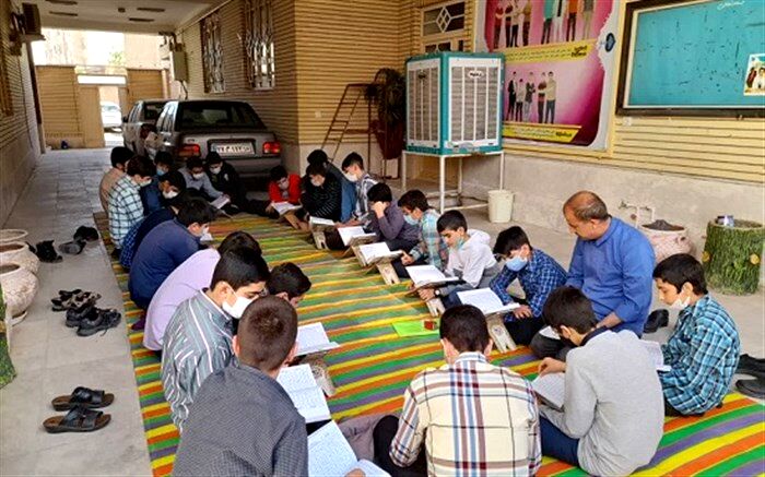زنگ تفریح‌های قرآنی در دبیرستان سمپاد میری قم
