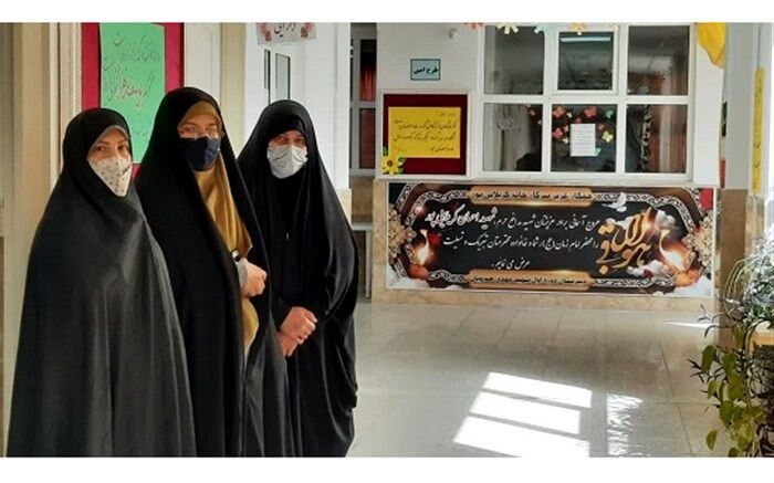 دیدار نوروزی مشاور امور بانوان آموزش و پرورش قم با خواهر شهید «کربلایی‌پور»