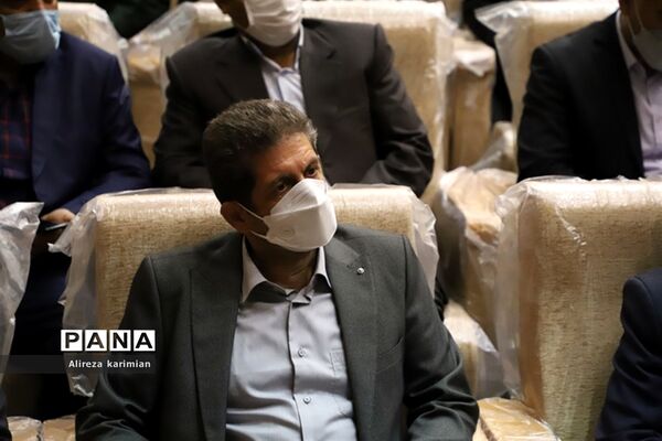 آیین تکریم  و معارفه مدیرکل آموزش و پرورش استان کرمانشاه