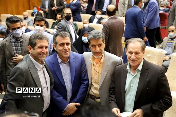 آیین تکریم  و معارفه مدیرکل آموزش و پرورش استان کرمانشاه