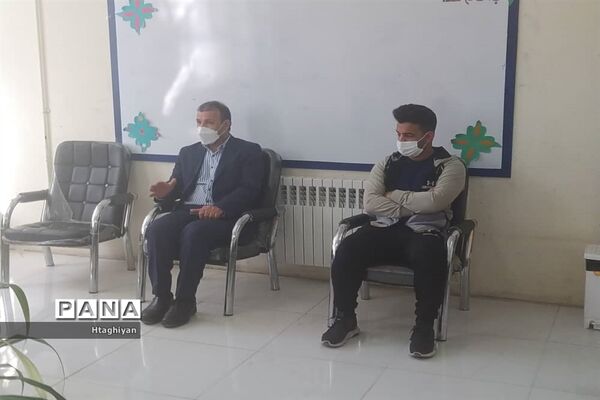 بازدید از مدارس ناحیه 5 استان اصفهان