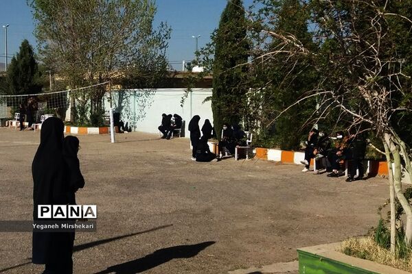 حال و هوای حضوری‌شدن مدارس در شهرستان سرچهان