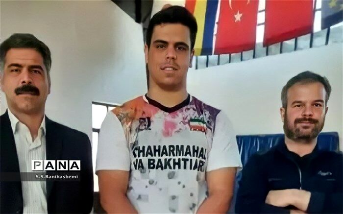دعوت ورزشکار بروجنی به اردوی تیم ملی کشتی