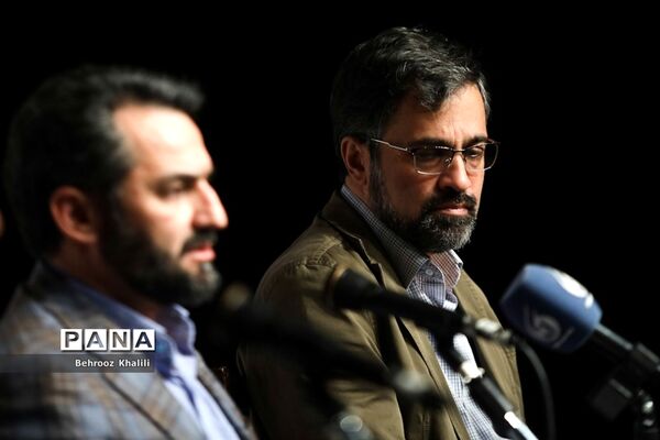 نشست خبری هفته هنر انقلاب
