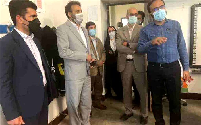 به‌عنوان متولیان آموزش باید برای احقاق حقوق دانش‌آموزان تمهیدات لازم را بیندیشیم
