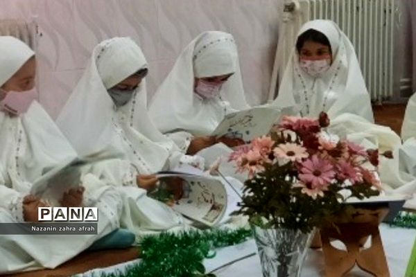 برگزاری محفل انس با قرآن در مجتمع آموزشی سما رودهن