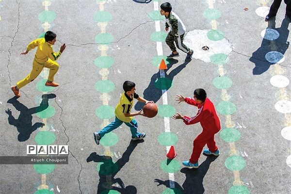 برگزاری فعالیت‌های متنوع همزمان با بازگشایی مدارس در دبیرستان شاهد محسنین منطقه ۱۴