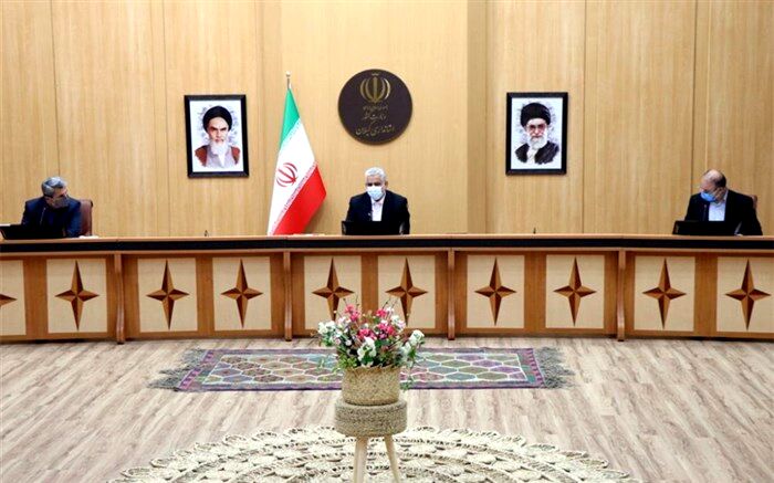 تیم‌های واکسیناسیون در شهرک‌های مسکونی، روستاها و مراکز  پر رفت و آمد افزایش یابد