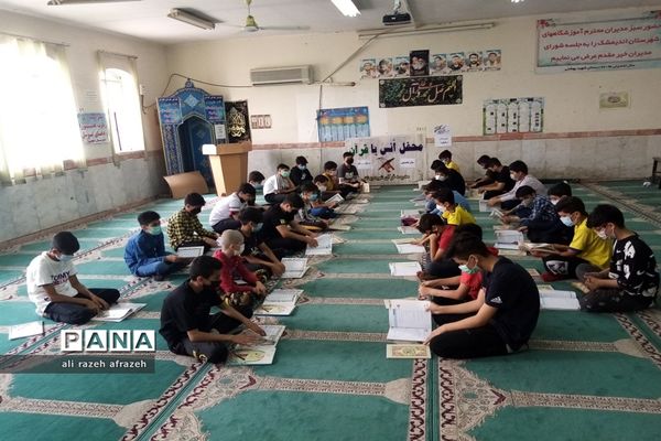 برگزاری محفل انس با قرآن درمدارس اندیمشک