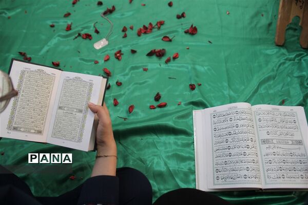 برگزاری محفل انس با قرآن در مدارس شهرستان امیدیه