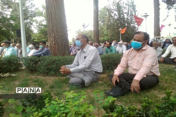 برپایی نماز باران در کاشمر