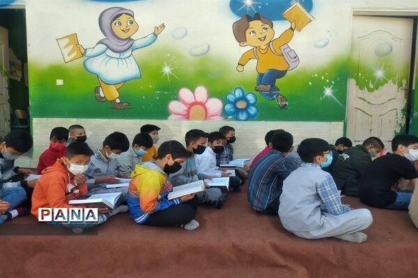 محفل انس با قرآن در مدارس جوادآباد
