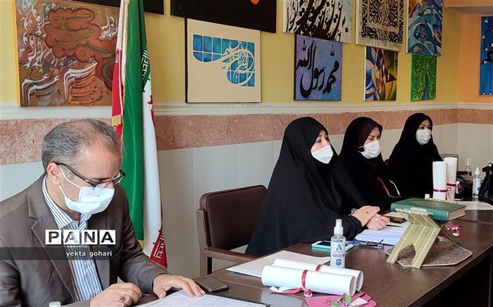 مشاوران مدارس در هدایت تحصیلی، تاثیرگذارترین مشوق دانش‌آموزان هستند